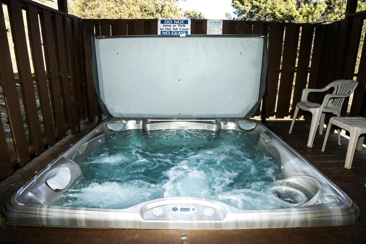 Lazy R Cottages With Hot Tubs By Rocky Mountain Resorts Estes Park Kamer foto