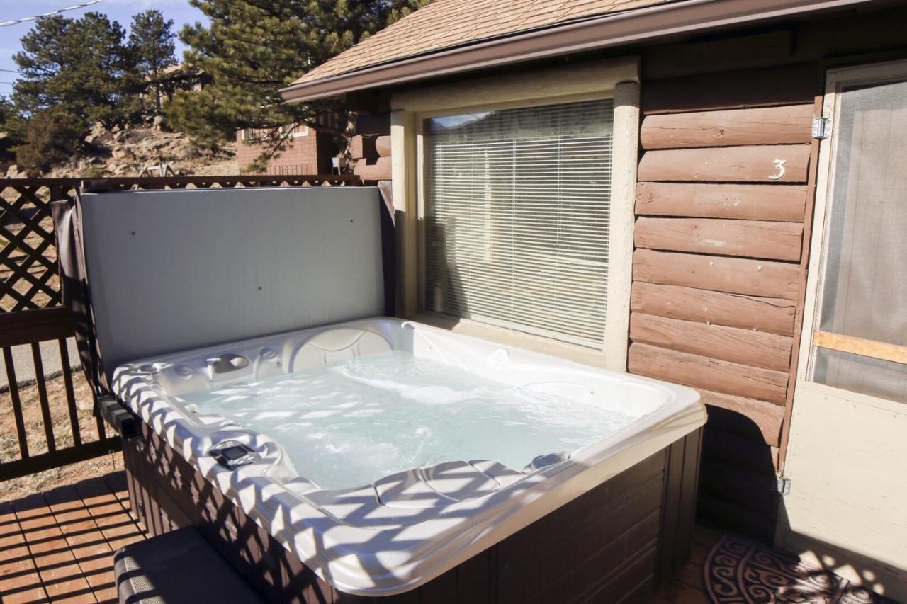 Lazy R Cottages With Hot Tubs By Rocky Mountain Resorts Estes Park Kamer foto